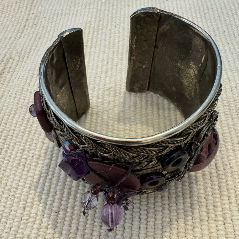 Cuff Bracelet - Picture 4 of 12